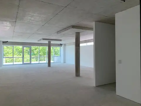 Oficina en Venta en Parque Patricios, CABA
