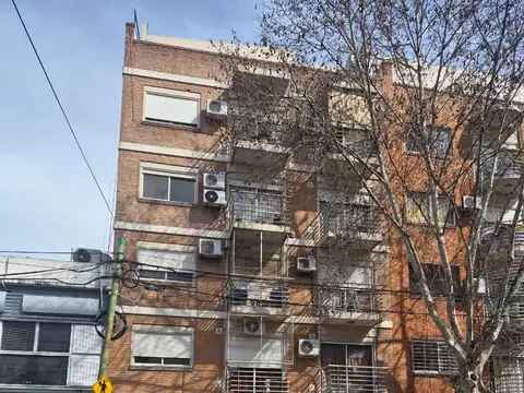 Departamento en Venta en Floresta, CABA