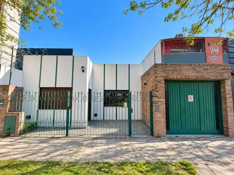 Casa en Alquiler en La Plata, Partido de La Plata