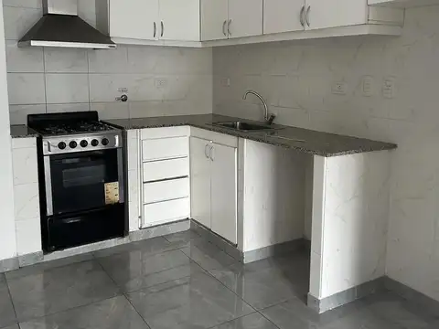 Departamento en Alquiler en El Palomar, Partido de Morón