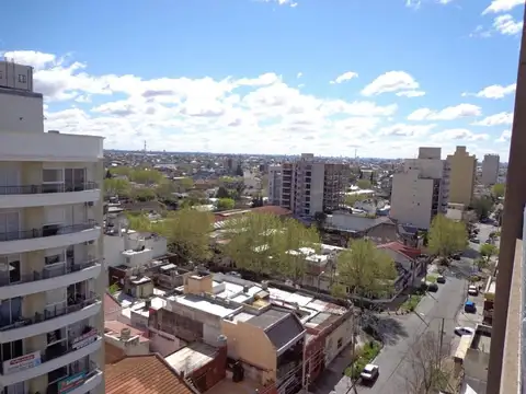 Departamento en Alquiler en Lanús Oeste, Lanús