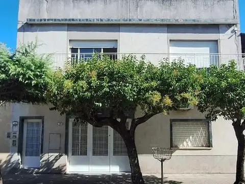 PH en Venta en Caseros, Partido de Tres de Febrero