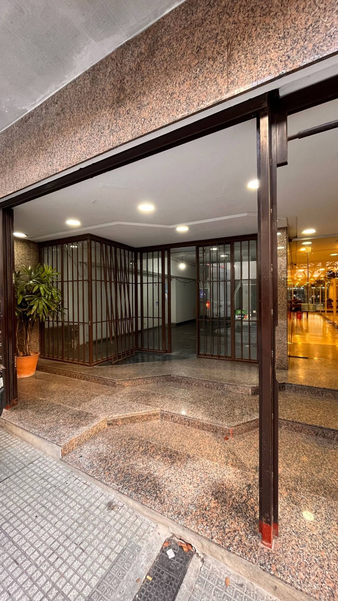 Alquiler Local Comercial Microcentro 400m2