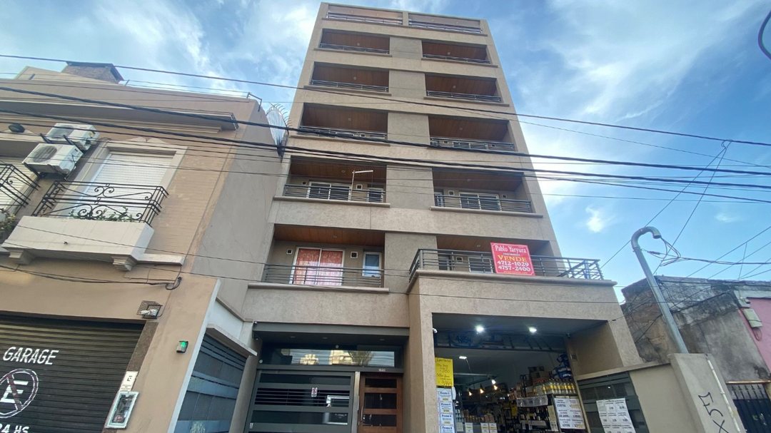 COCHERA EN VENTA EN SANTOS LUGARES