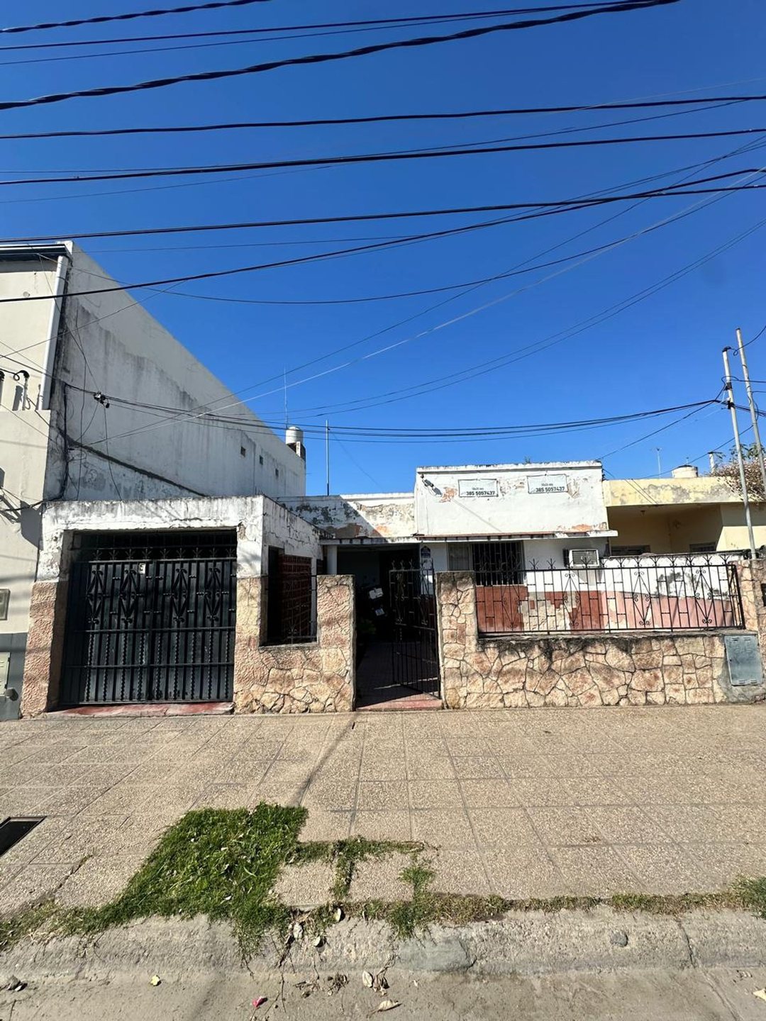 Hermosa casa en calle GUEMES 442  Terreno 10x45