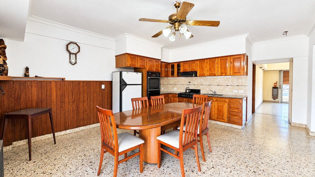 VENTA CASA 4 AMBIENTES CON DEPOSITO VILLA MADERO