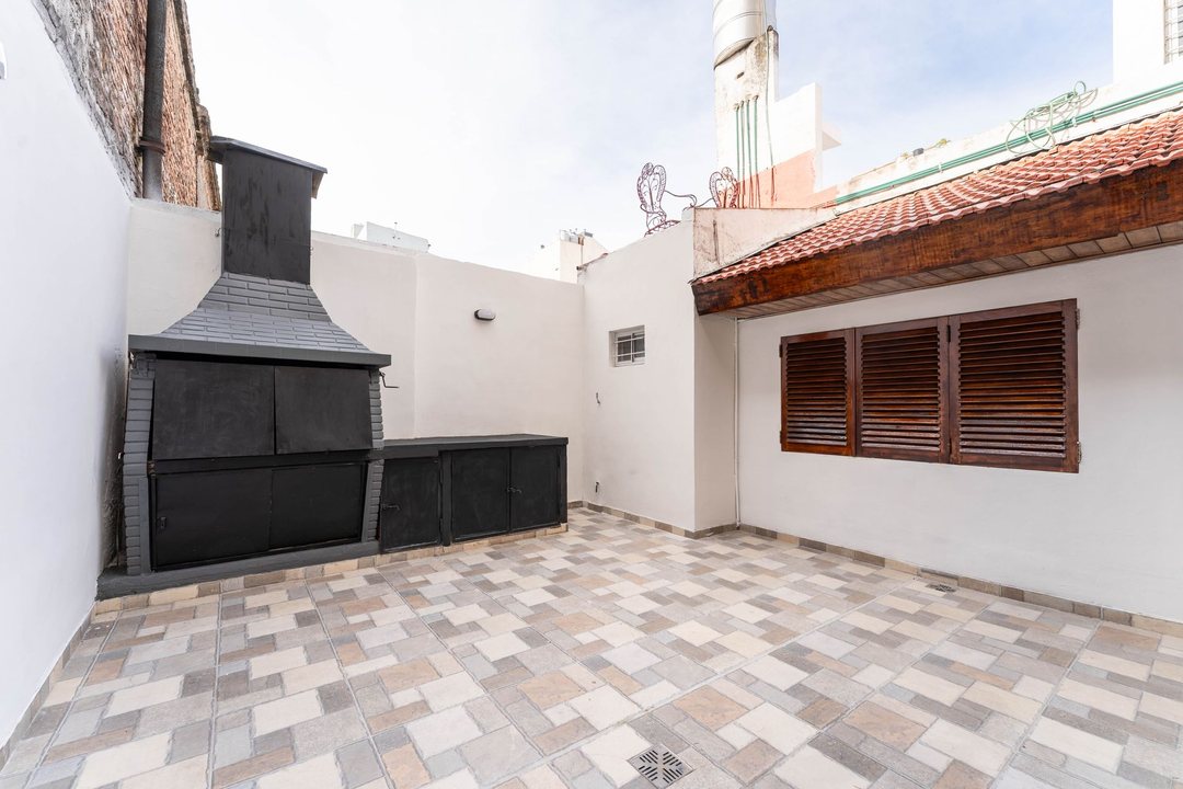 PH 4 ambientes, patio, terraza, parrilla.