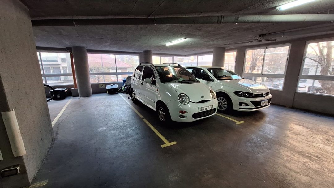 COCHERA CUBIERTA EN VENTA EDIFICIO VILLA URQUIZA