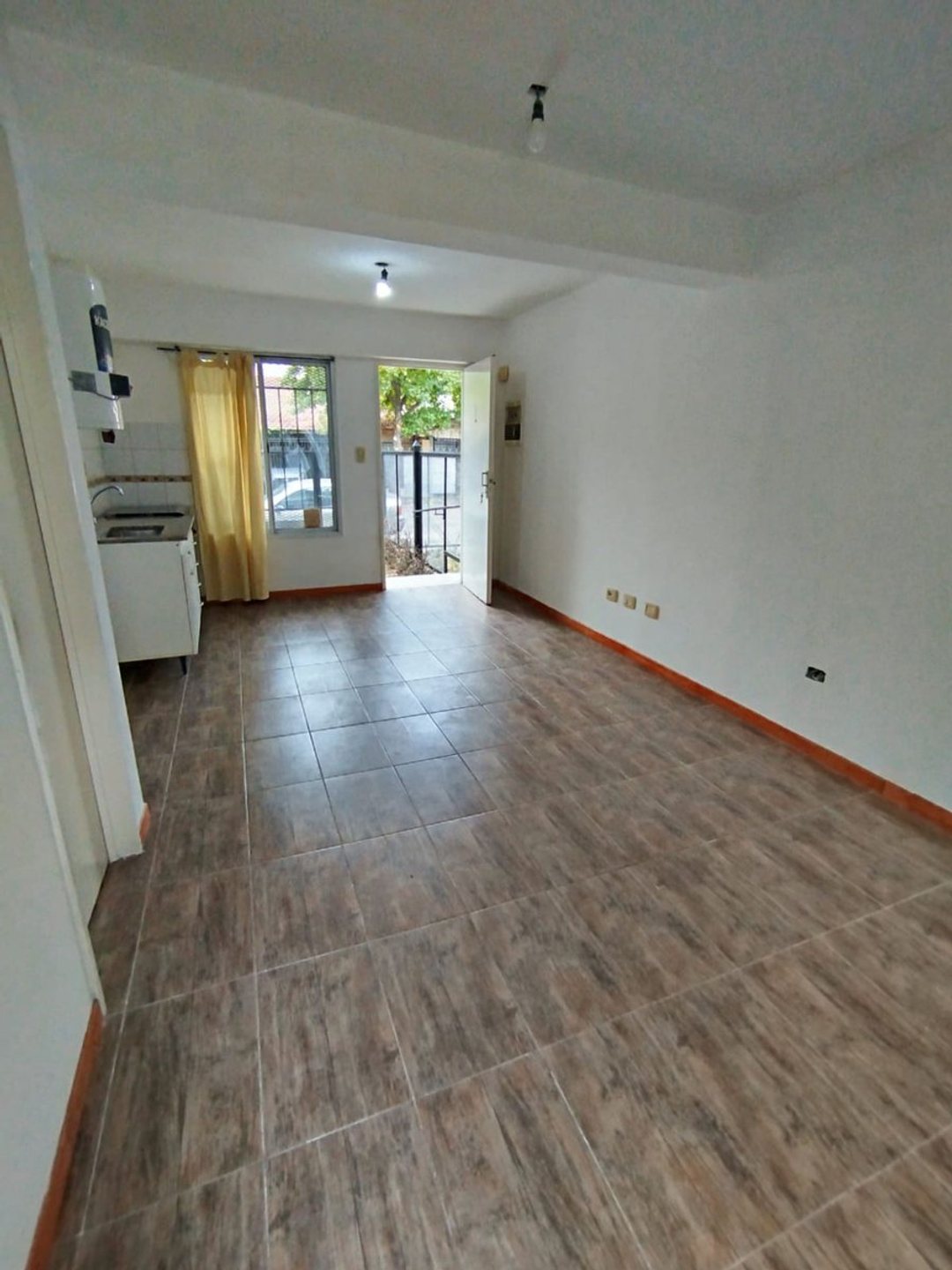VENTA PH. Monoambiente C/cochera Castelar N. !!!!!