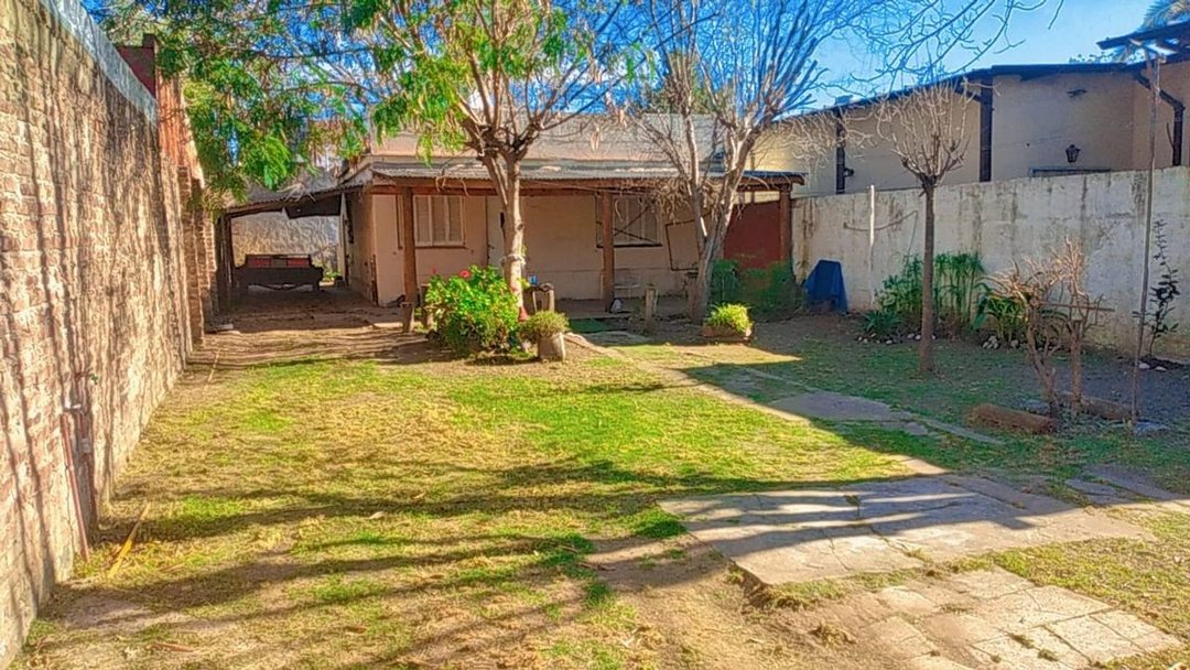 CASA 3 AMBIENTES EN VENTA EN MERLO A REFACCIONAR