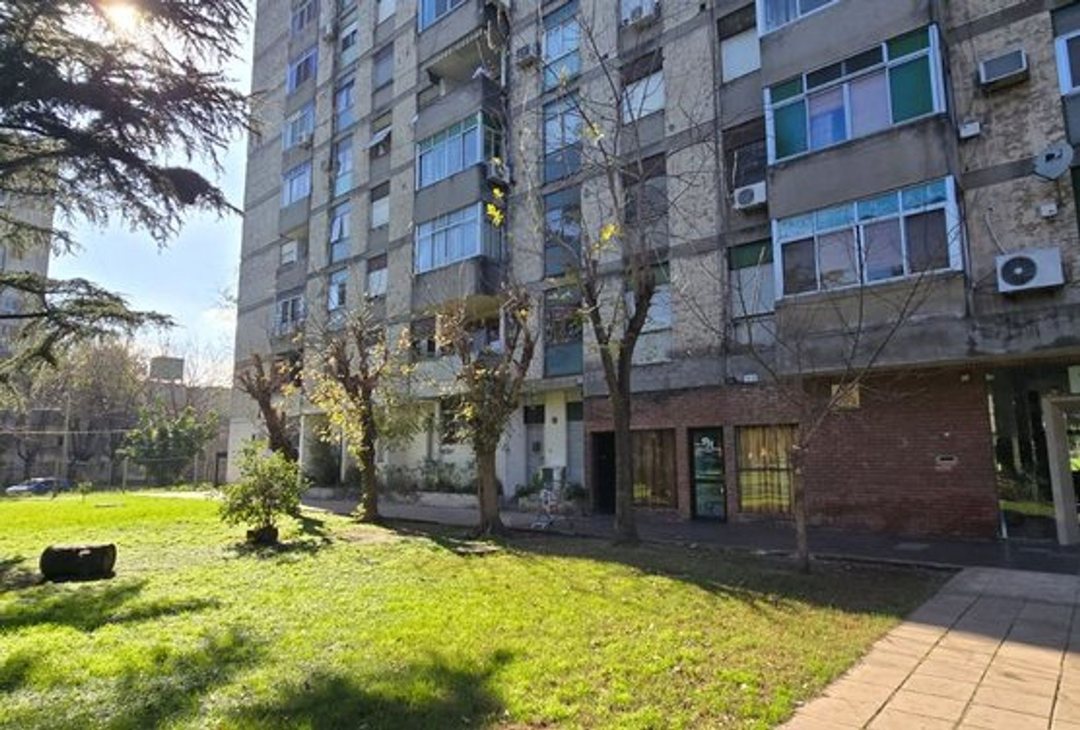 VENTA DPTO 3 AMBIENTES- VILLA TESEI- HURLINGHAM