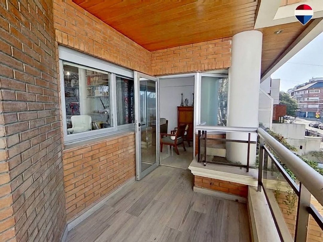VENTA DEPARTAMENTO 3/4 AMBIENTES DEVOTO TERRAZA