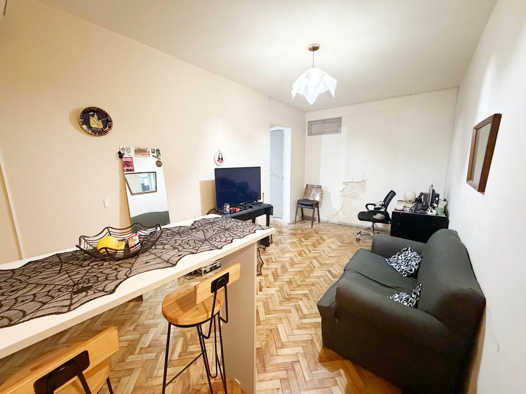 Venta depto 2amb c/patio Parque Chacabuco