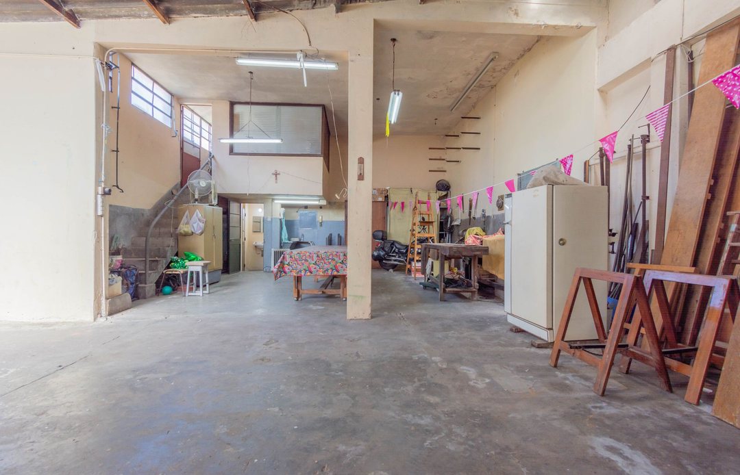 Vta. Villa Devoto, Deposito/terreno apto vivienda