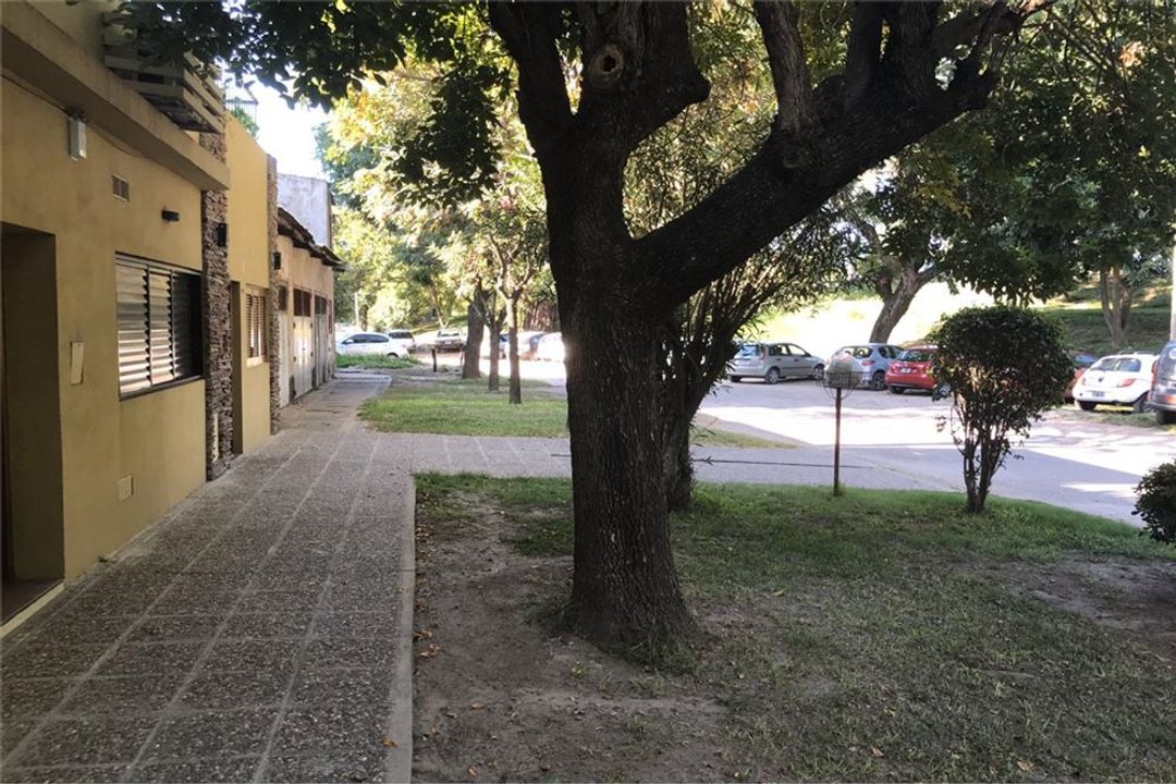 SE ALQUILA DEPARTAMENTO 1 DORM BARRIO SUR SANTA FE