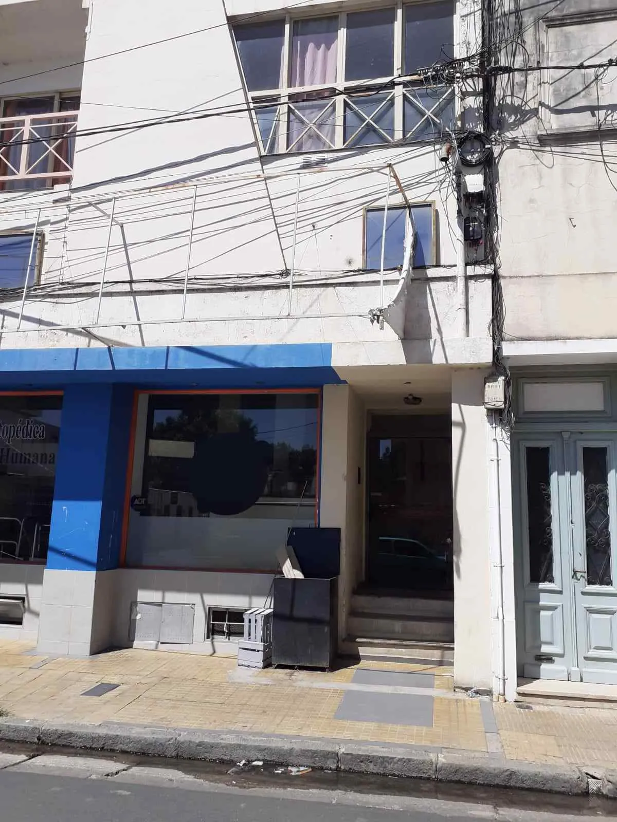 Alberdi- Sta Rosa 1523, 1Piso por escalera, Amplio, El precio incluye impuesto de rentas mas expensas, Ajuste Semestral