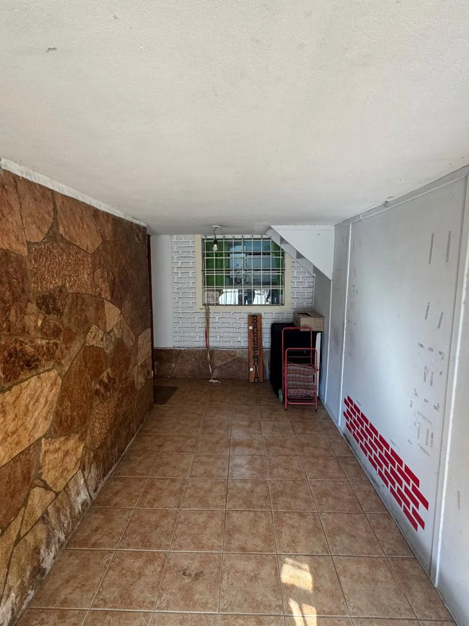 VENTA LOS PLÁTANOS Avenida Los Plátanos al 1195 Excelente casa + departamento en venta Ideal inversión y vivienda