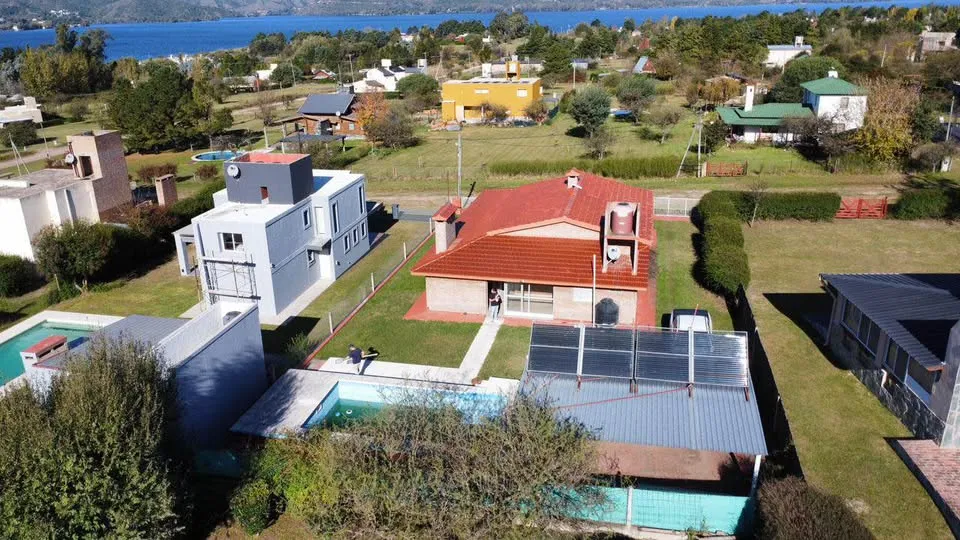Casa en venta potrero de garay con escritura 110000 dls con pileta