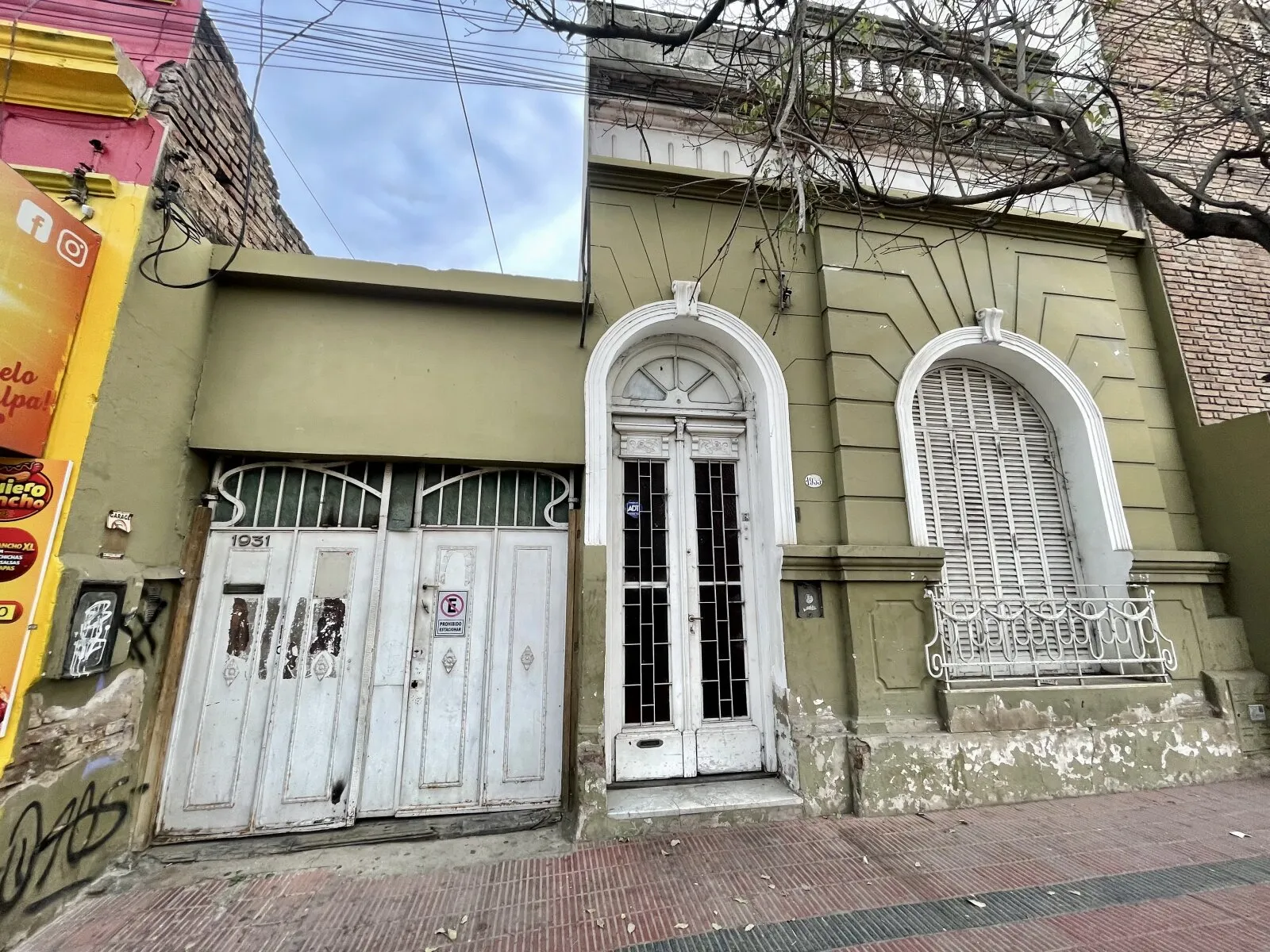 CASA 3 DORMITORIOS + DPTO