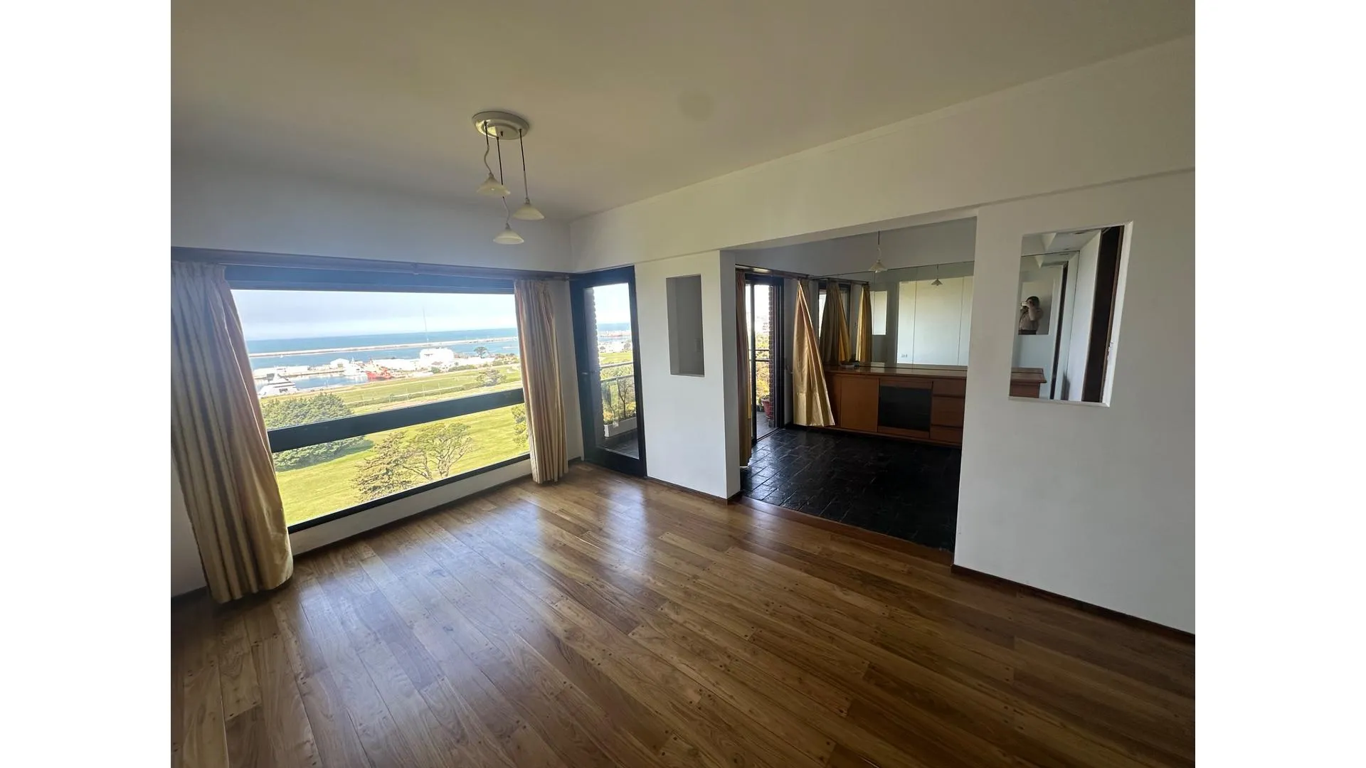 Alquiler departamento 3 ambientes frente al mar zona alem
