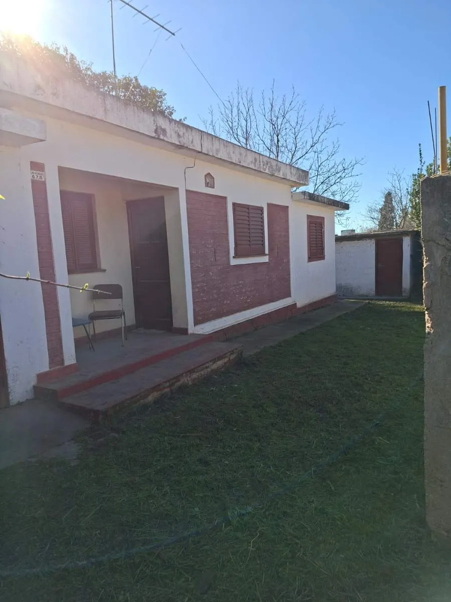 VENDO CASA A RECICLAR VILLA SANTA CRUZ DEL LAGO