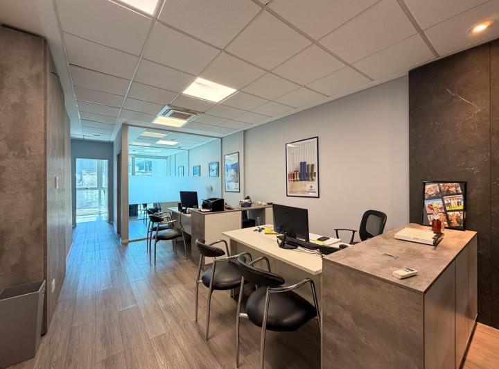 Oficina comercial · 85m² · 4 Ambientes
