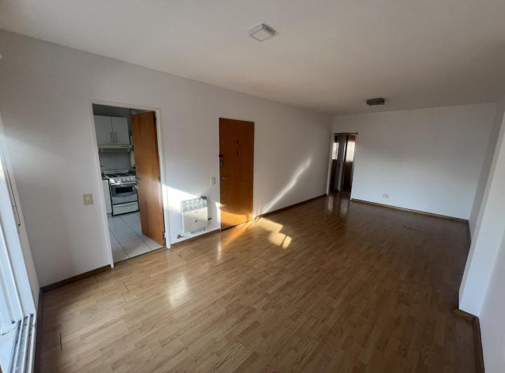 Departamento · 65m² · 4 Ambientes · 1 Cochera