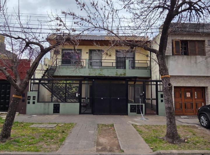Casa · 96m² · 6 Ambientes