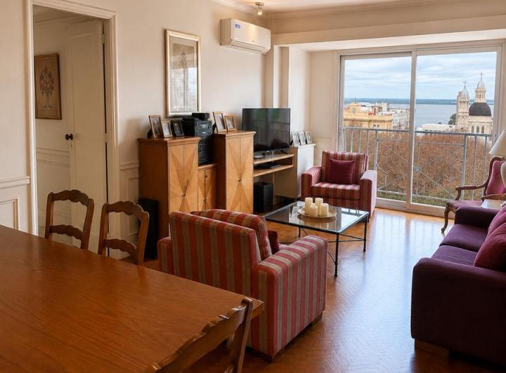 Departamento · 120m² · 6 Ambientes · 1 Cochera