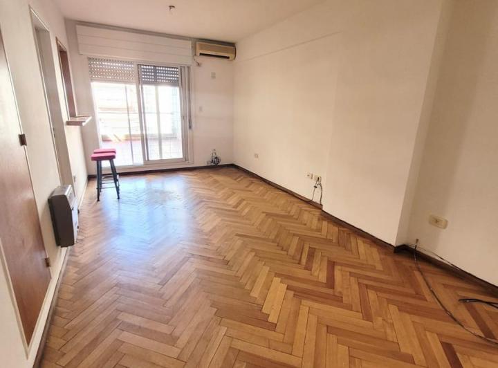 Departamento · 70m² · 4 Ambientes · 1 Cochera