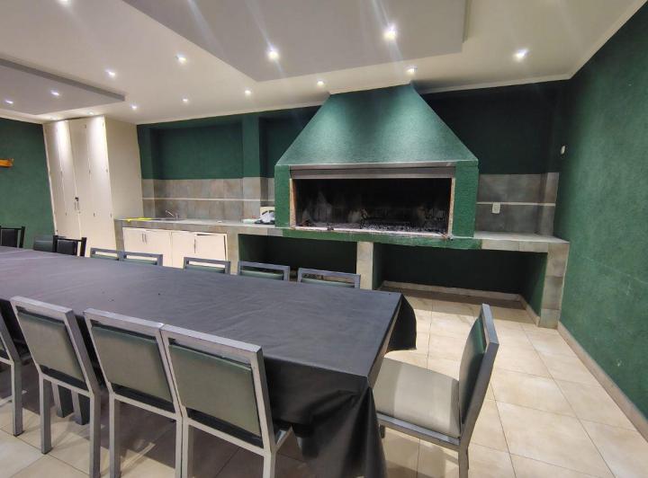 Departamento · 90m² · 6 Ambientes · 1 Cochera