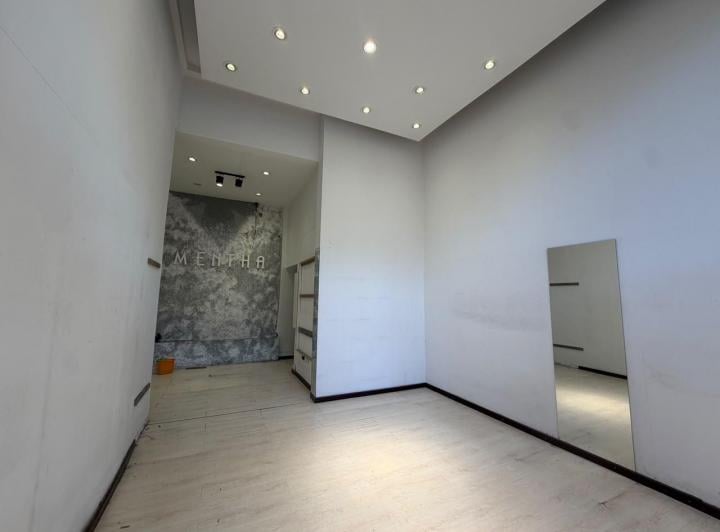 Local comercial · 3 Ambientes
