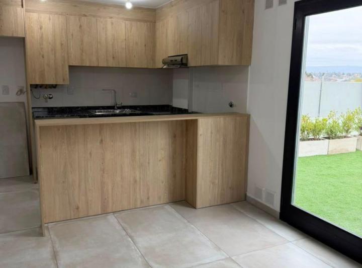 Departamento · 100m² · 4 Ambientes · 1 Cochera