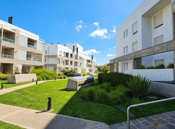 Departamento · 75m² · 5 Ambientes · 1 Cochera