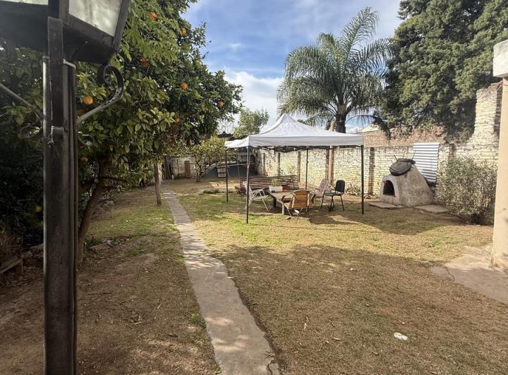Casa · 156m² · 6 Ambientes · 1 Cochera