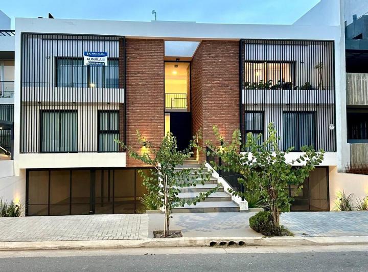 Departamento · 85m² · 5 Ambientes · 1 Cochera