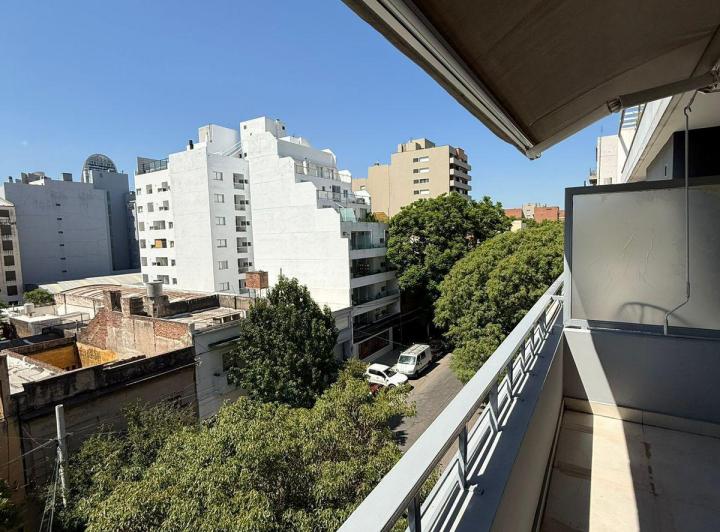 Departamento · 65m² · 6 Ambientes · 1 Cochera