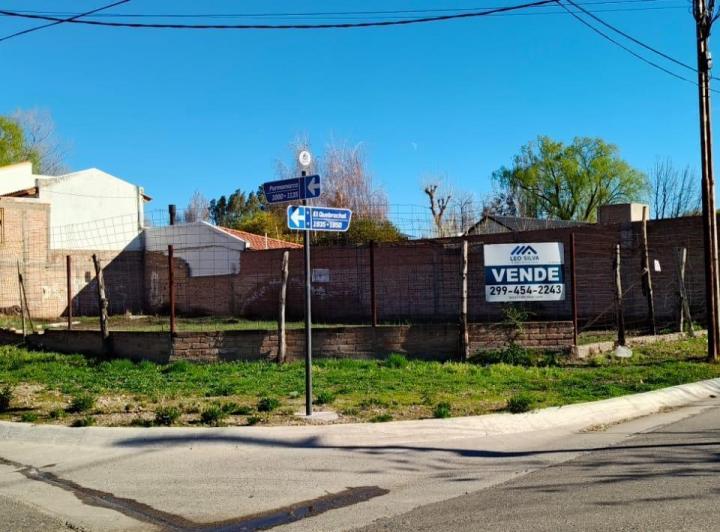 Terreno · 438m²