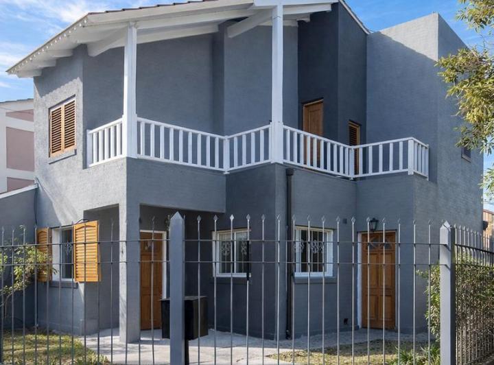 PH · 42m² · 6 Ambientes · 2 Cocheras
