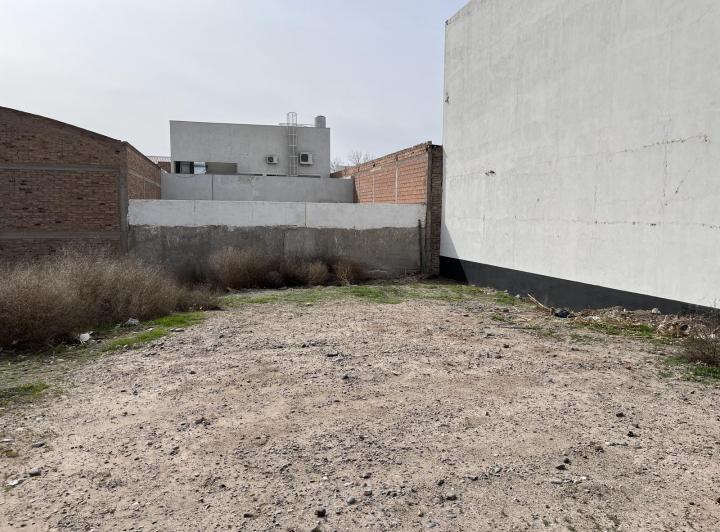 Terreno · 346m²