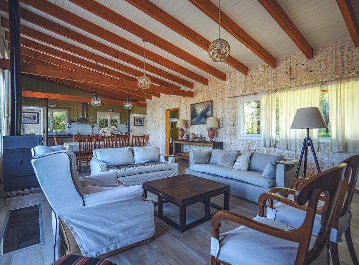 Casa · 250m² · 8 Ambientes