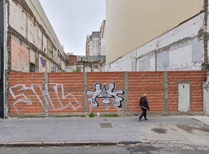 Terreno · 488m²