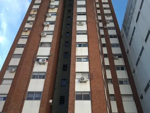 Departamento en Venta en Vicente Lopez Vias / Rio, Vicente Lopez