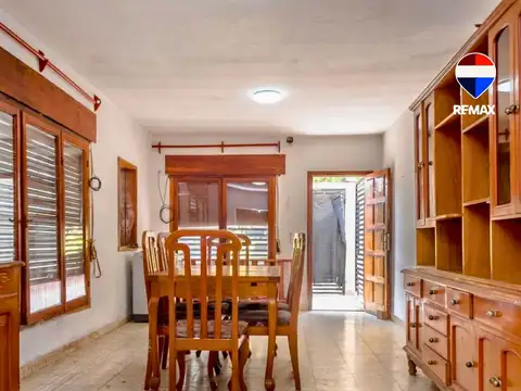Casa a remodelar en venta macrocentro 275.92m2