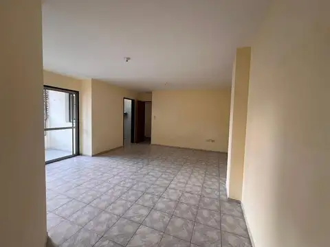 Departamento de dos dormitorios en alquiler en b° centro