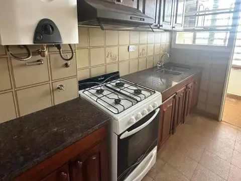 Se alquila departamento 3 dorm.- parque las heras