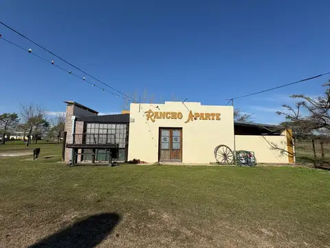 Venta de galpon con oficina o casa