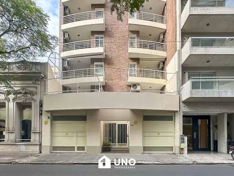3 de febrero y paraguay - amplio dpto de 2 dormitorios externo.