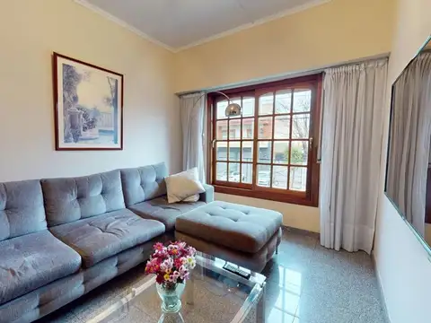 Casa multifamiliar 5 ambientes villa lugano