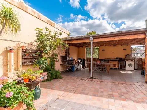 Venta casa 5 amb reciclada con terraza, v. parque